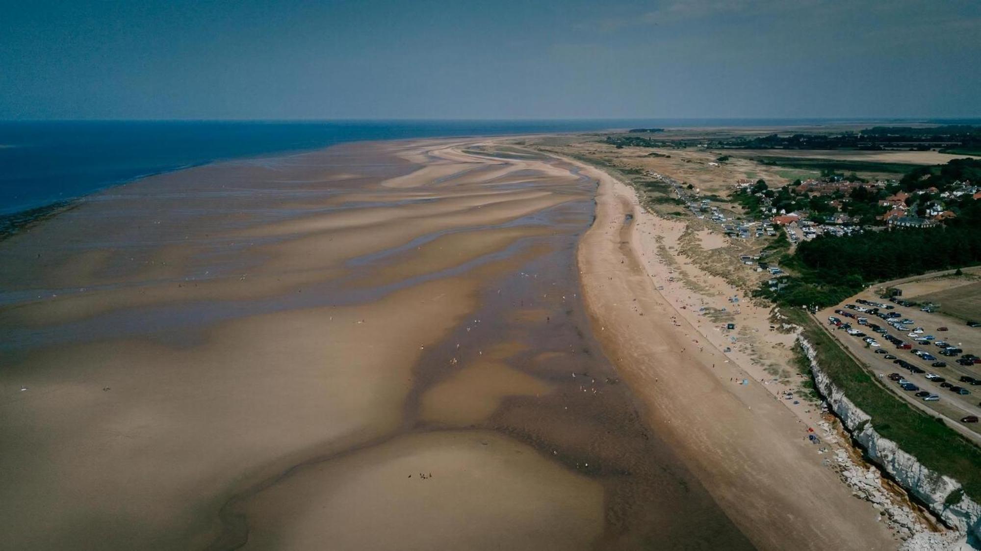 6 Berth Caravan By The Beach In Hunstanton In Norfolk, Pets Welcome Ref 13009L Eksteriør billede
